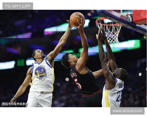 76人新秀埃奇库姆补篮绝杀勇士马克西钉板拒绝反击成功