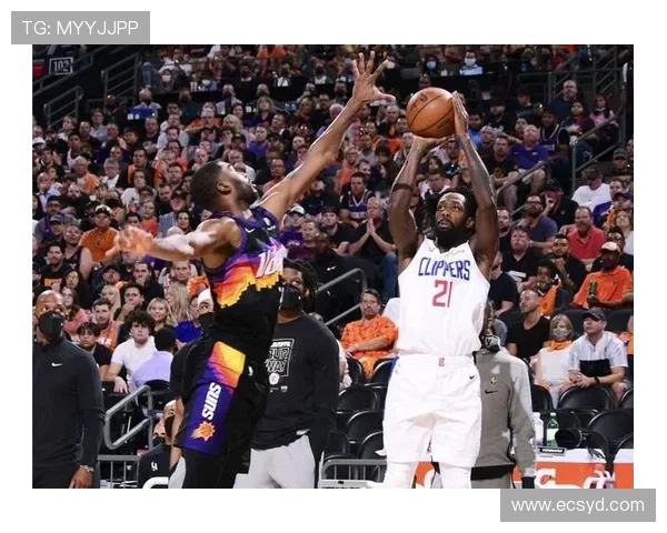 加兰状态低迷进攻乏力10投仅3三分球全失仅得8分并送出4次失误