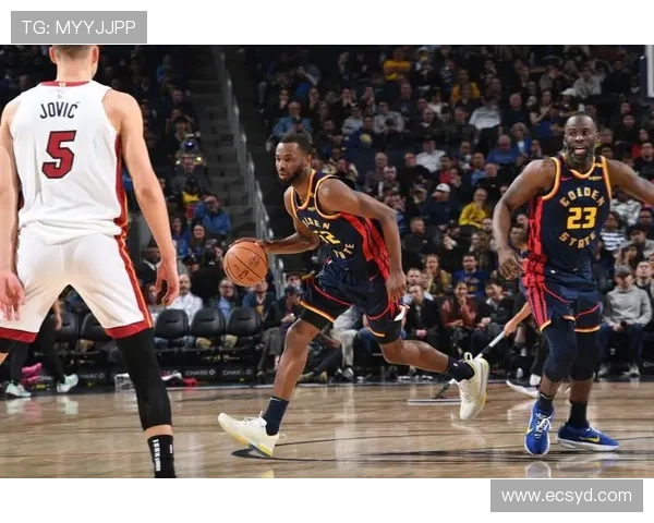 哈克斯盛赞韦尔潜力无限称全队共同鞭策助其成长